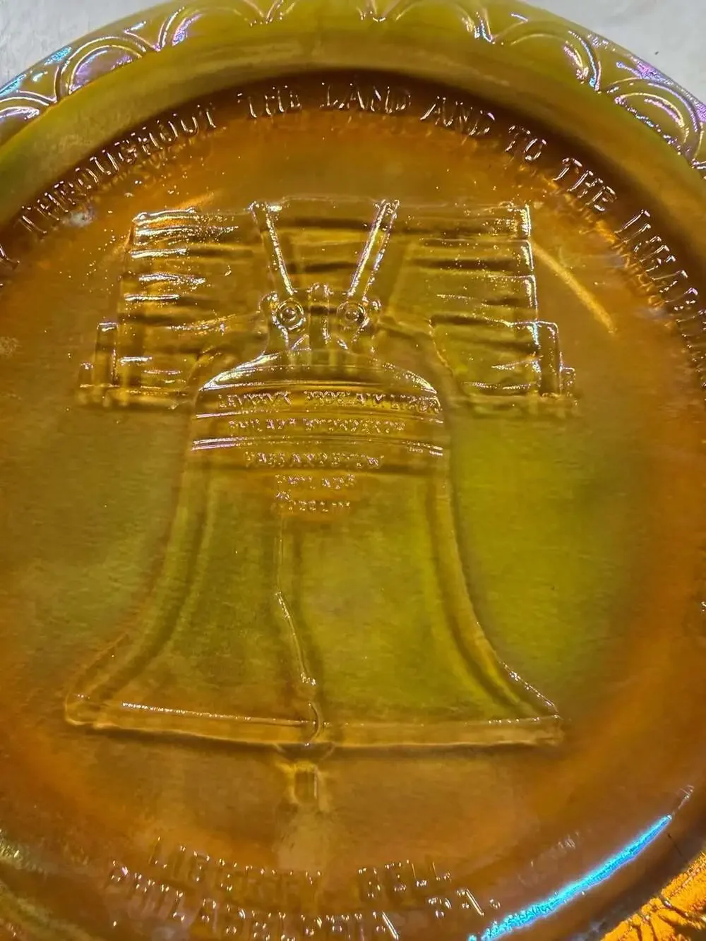 Vintage 1976 Indiana Glass Bicentennial Liberty Bell Marigold Iridescent Carniva